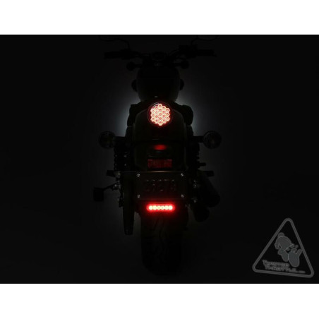 Luz de freno adaptable al guardabarros Denali B7