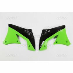 Plásticos laterales de radiador UFO Kawasaki original KA04712-999