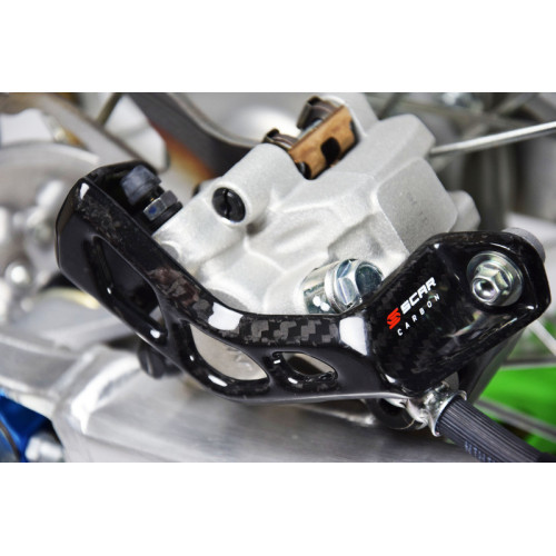 Protector pinza de freno trasero SCAR - Carbono