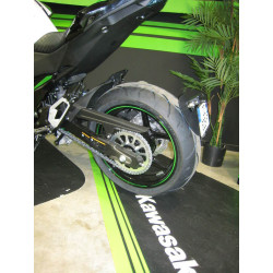 Portamatrículas a la rueda Kawasaki Z800 negro 2