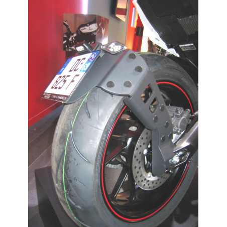 Portamatrículas a la rueda Yamaha MT-09 Tracer negro
