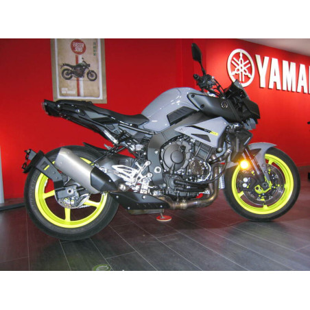 Portamatrículas Yamaha MT-10 negro
