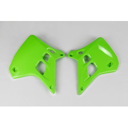 Plásticos laterales de radiador UFO Kawasaki verde KA02728-026