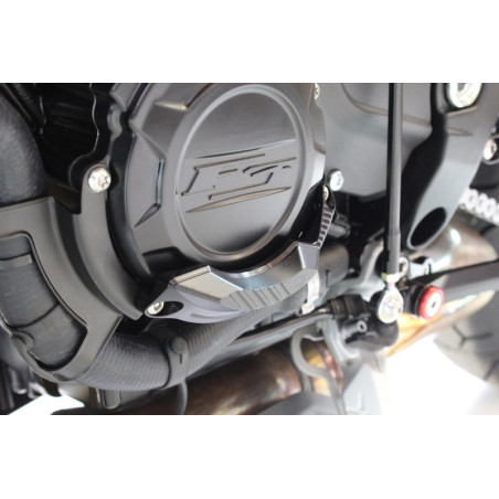 Protector de la tapa del motor GILLES (lado derecho), negro