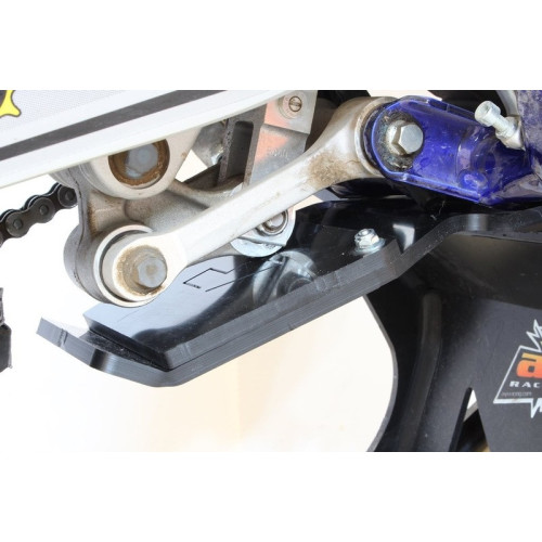 Cubrecárter AXP enduro negro AX1536