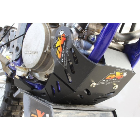 Cubrecárter AXP enduro negro AX1536