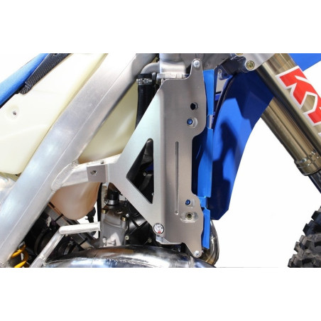 Protectores de radiador AXP TM AX1535