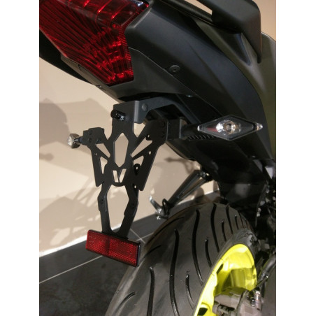Portamatrículas Yamaha MT-03 negro V PARTS