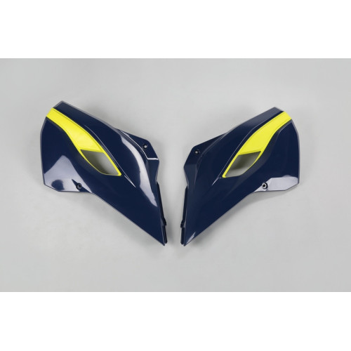 Plásticos laterales de radiador UFO Husqvarna azul HU03353-087