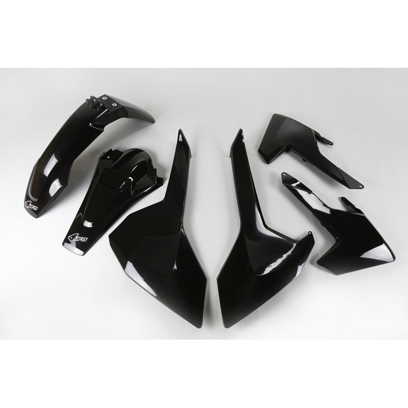 Kit plástica completo UFO Husqvarna color negro HUKIT618-001