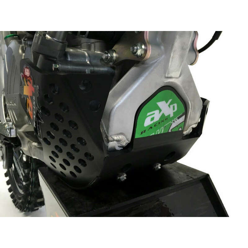 Cubrecárter enduro GP AXP Kawasaki AX1411