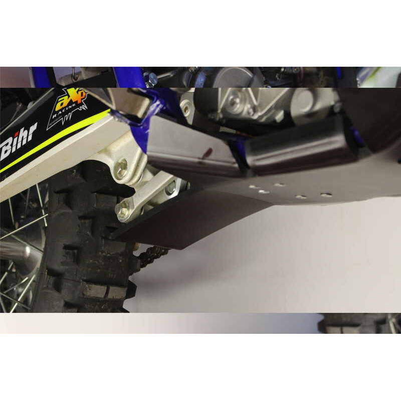 Cubrecárter AXP Xtrem negro - Sherco