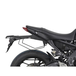 Fijación específica para alforjas laterales SHAD - Yamaha MT-09