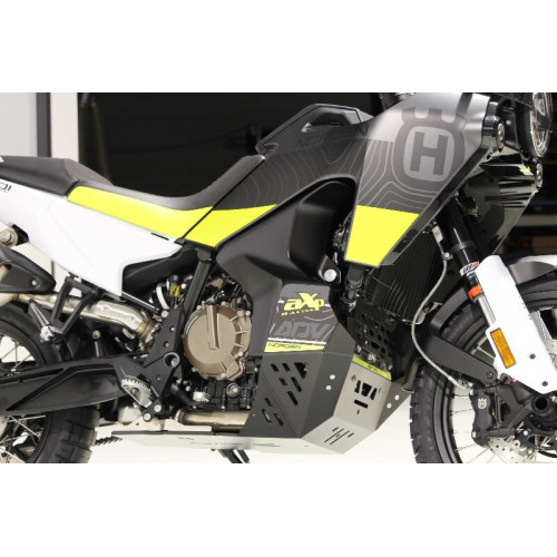 Cubrecarter AXP PEAD 8mm Negro - Husqvarna Norden 901