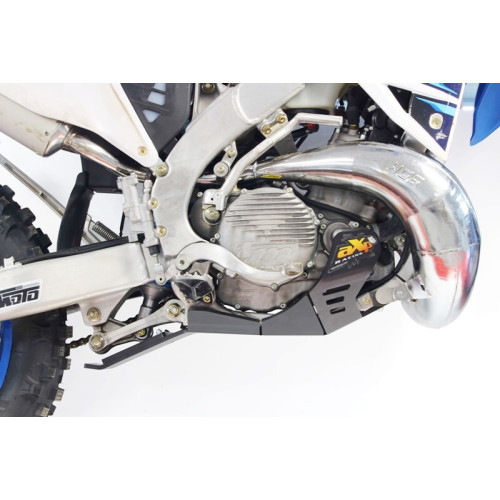 Cubrecárter AXP Xtrem negro - TM Racing