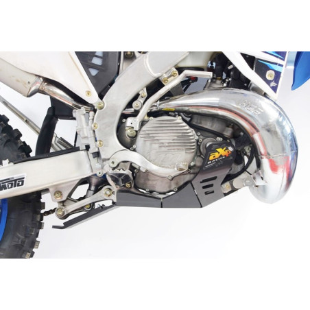 Cubrecárter AXP Xtrem negro - TM Racing