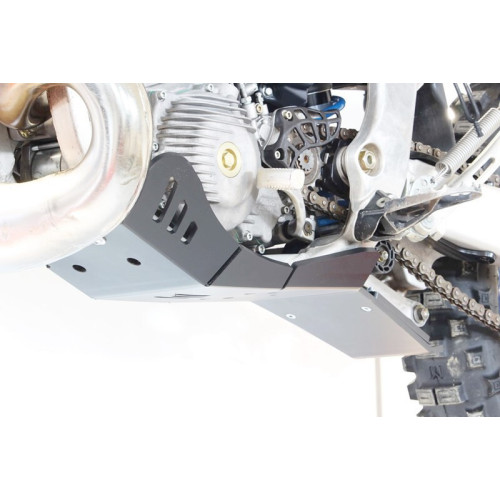 Cubrecárter AXP Xtrem negro - TM Racing