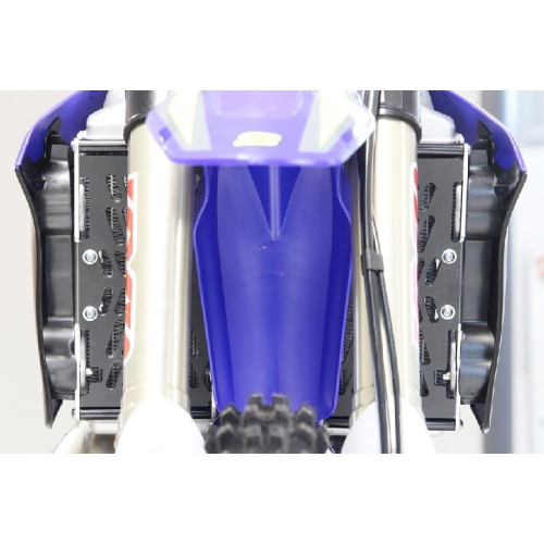 Protectores de radiador AXP Xtrem negro - Sherco