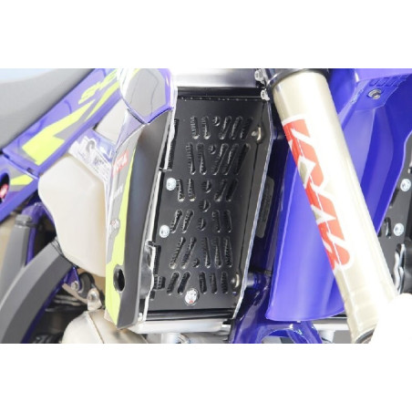 Protectores de radiador AXP Xtrem negro - Sherco