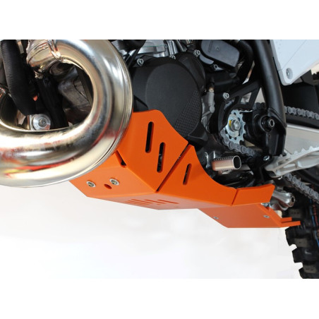 Cubrecárter AXP Xtrem con protección de bieleta - PEAD 8 mm