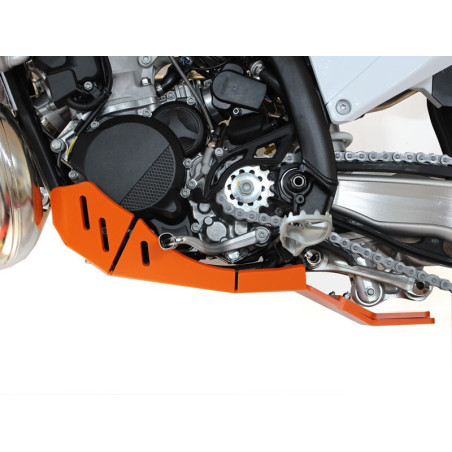 Cubrecárter AXP Xtrem con protección de bieleta - PEAD 8 mm