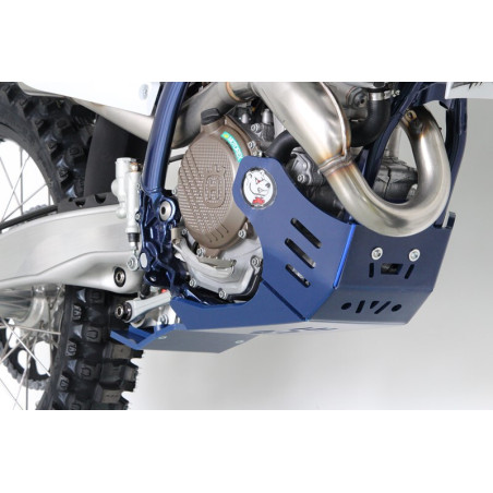 Cubrecárter AXP Xtrem con protección de bieleta - PEAD 8 mm