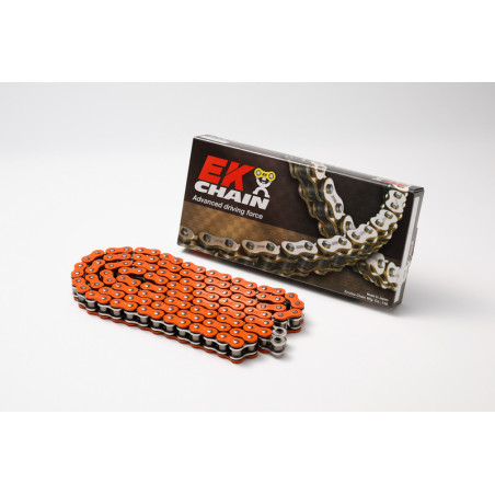 Cadena de transmisión EK CHAIN 525 MVXZ2 - Retenes QX-Ring - Cierre tipo remache