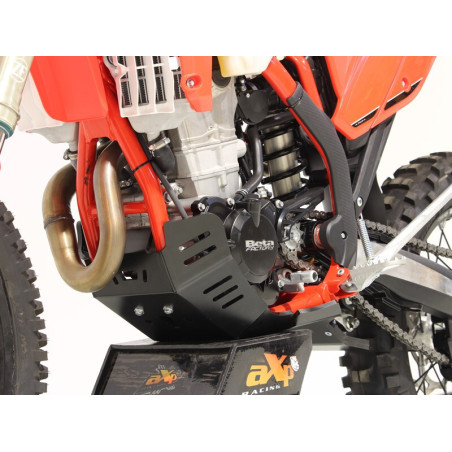 Cubrecárter AXP Xtrem con protección de bieleta - PEAD 8 mm