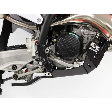 Cubrecárter AXP Xtrem con protección de bieleta - PEAD 8 mm