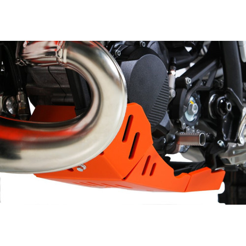 Cubrecárter AXP Xtrem con protección de bieleta - PEAD 8 mm