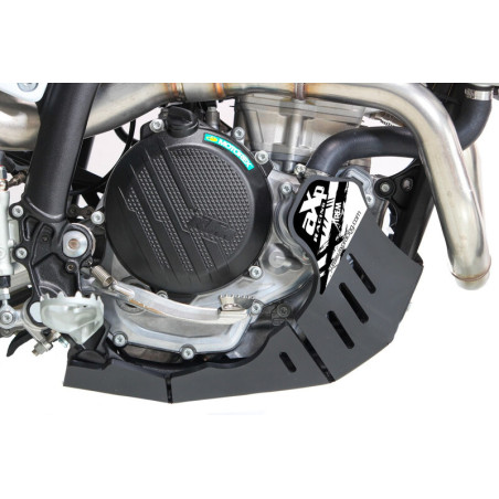 Cubrecárter AXP Xtrem con protección de bieleta - PEAD 8 mm