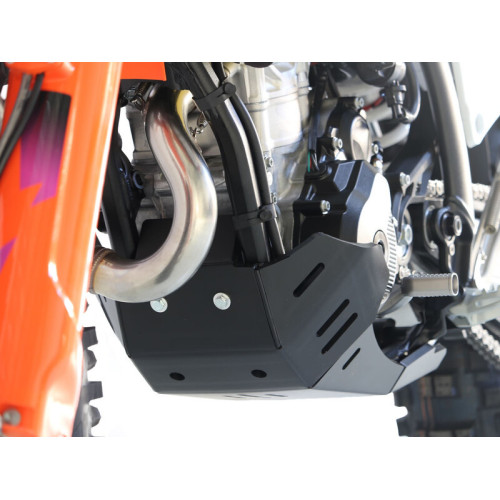 Cubrecárter AXP Xtrem con protección de bieleta - PEAD 8 mm