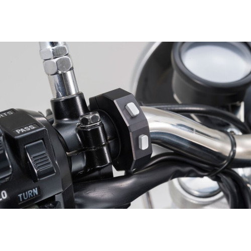 Botonera DAYTONA CNC 2 botones para velocímetro Velona - Negro