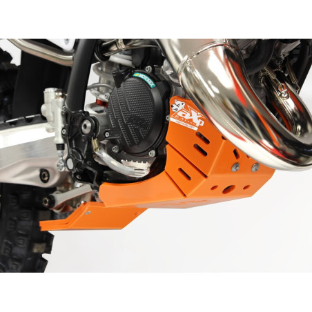 Cubrecárter AXP Xtrem con protección de bieleta - PEAD 8 mm