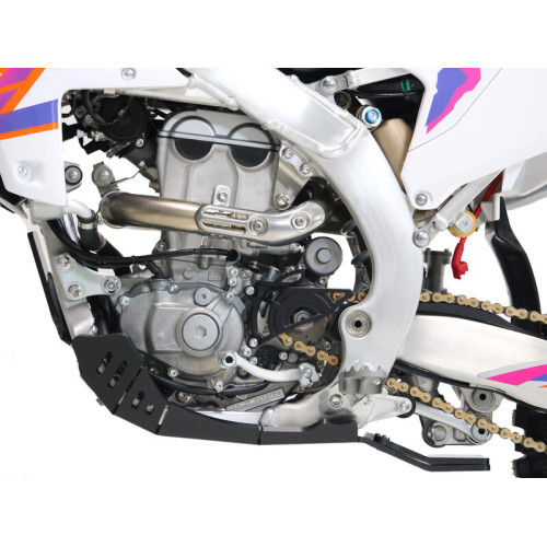 Cubrecárter AXP Xtrem con protección de bieleta - PEAD 8 mm