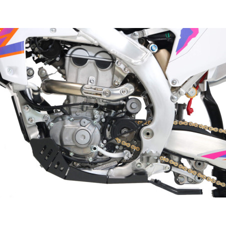 Cubrecárter AXP Xtrem con protección de bieleta - PEAD 8 mm