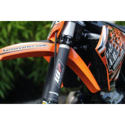 Protector de horquilla superior RFX Race Series Forkshrink con logo KYB - Amarillo 2