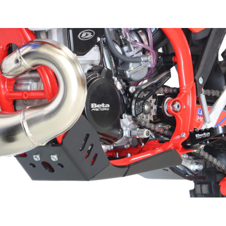 Cubrecárter AXP Xtrem con protección de bieleta - PEAD 8 mm