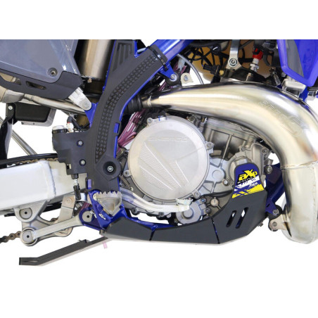 Cubrecárter AXP Xtrem con protección de bieleta - PEAD 8 mm