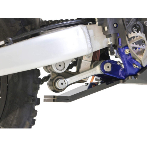 Cubrecárter AXP Xtrem con protección de bieleta - PEAD 8 mm
