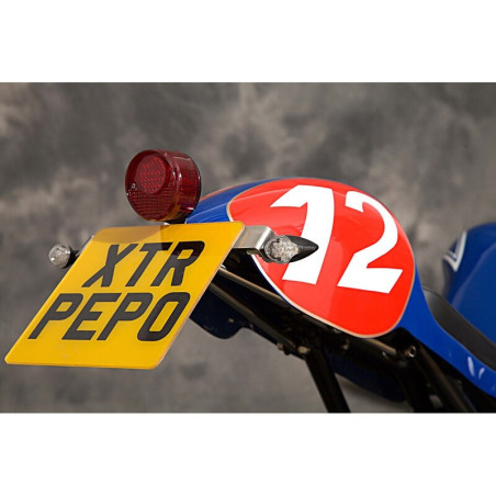 Juego de intermitentes LED V PARTS 12V / 1W (31x24mm)