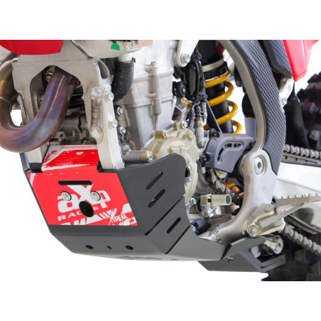 Cubrecárter AXP Xtrem con protección de bieleta - PEAD 8 mm
