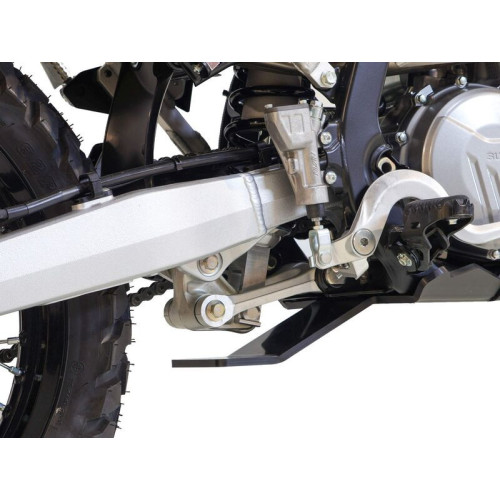 Cubrecárter AXP Xtrem con protección de bieleta - PEAD 8 mm